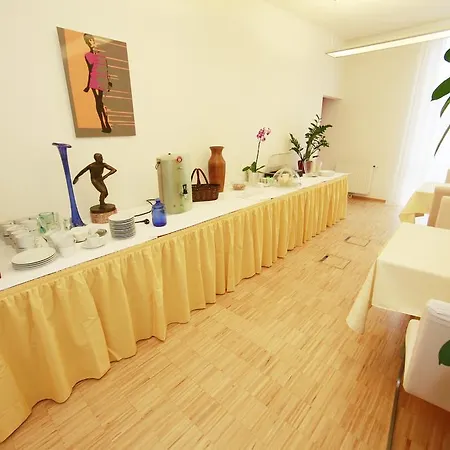 Restaurant Red فندق غراتس